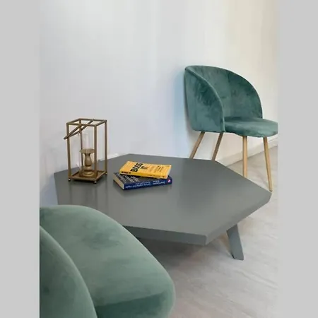 Daire Outstanding 3br Ultracentral Cityview Balcony Aaa *