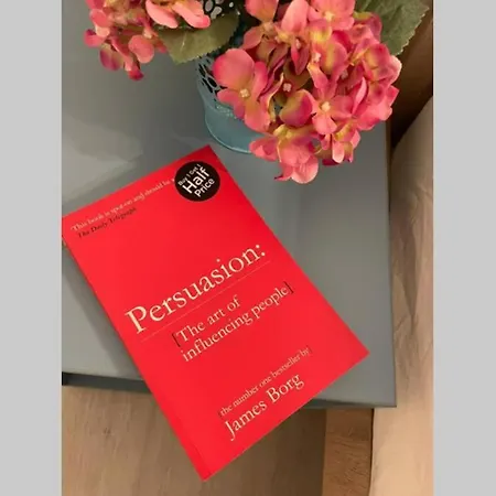 Outstanding 3br Ultracentral Cityview Balcony Aaa Apartment