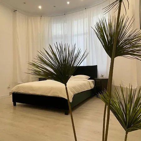 Outstanding 3br Ultracentral Cityview Balcony Aaa * Boekarest