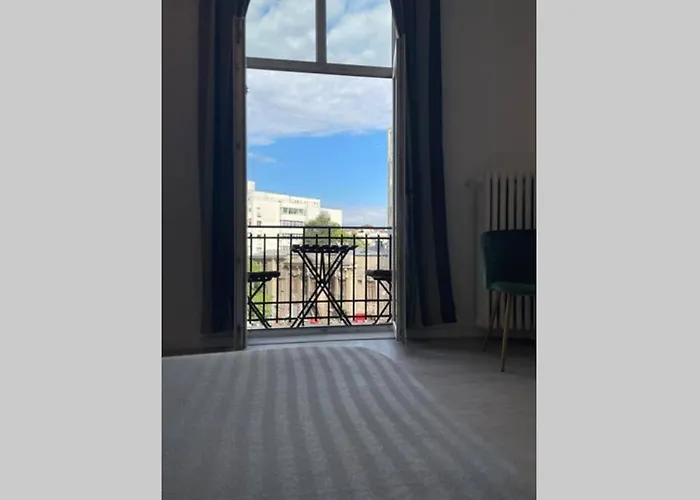 Apartment Outstanding 3br Ultracentral Cityview Balcony Aaa