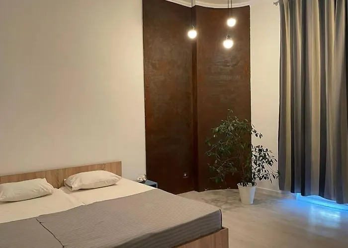 Apartment Outstanding 3br Ultracentral Cityview Balcony Aaa *