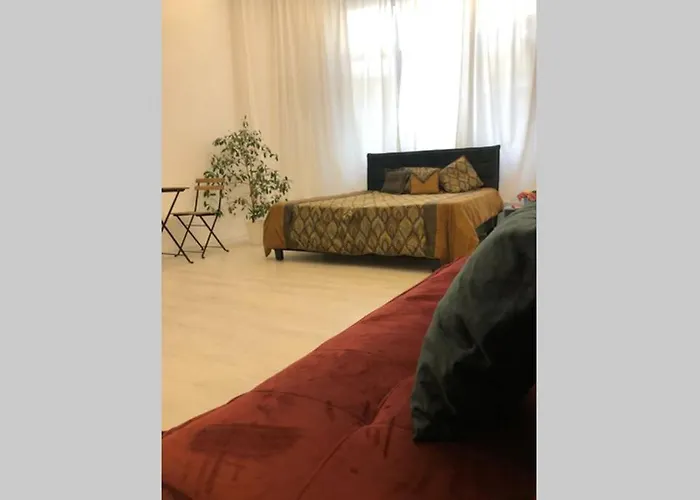 Apartment Outstanding 3br Ultracentral Cityview Balcony Aaa Bukarest