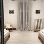 Apartman Outstanding 3br Ultracentral Cityview Balcony Aaa Bukarest