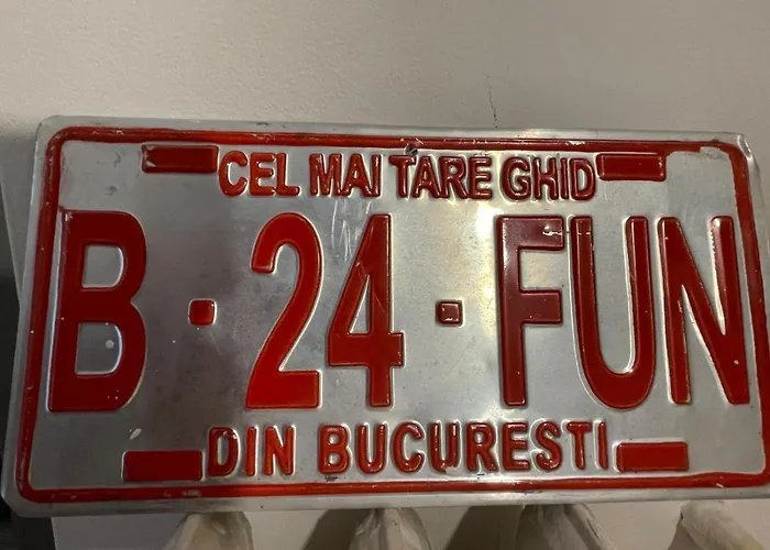 Outstanding 3br Ultracentral Cityview Balcony Aaa